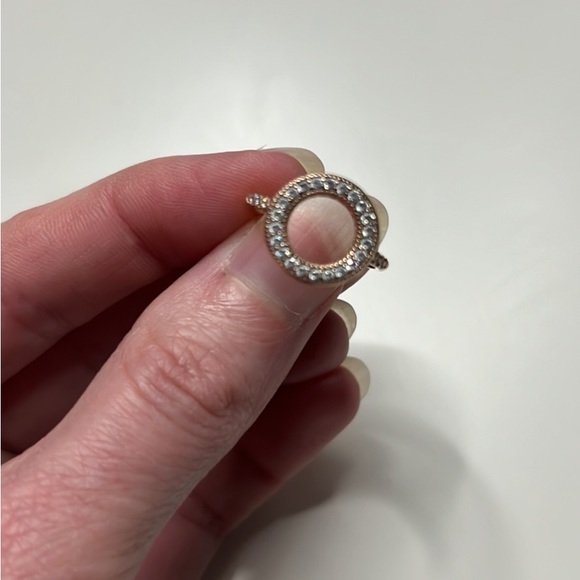 Pandora Rose Gold Ring - Picture 6 of 6